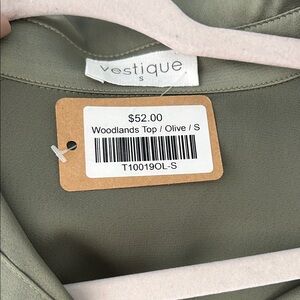 Vestique Sage Green Blouse
